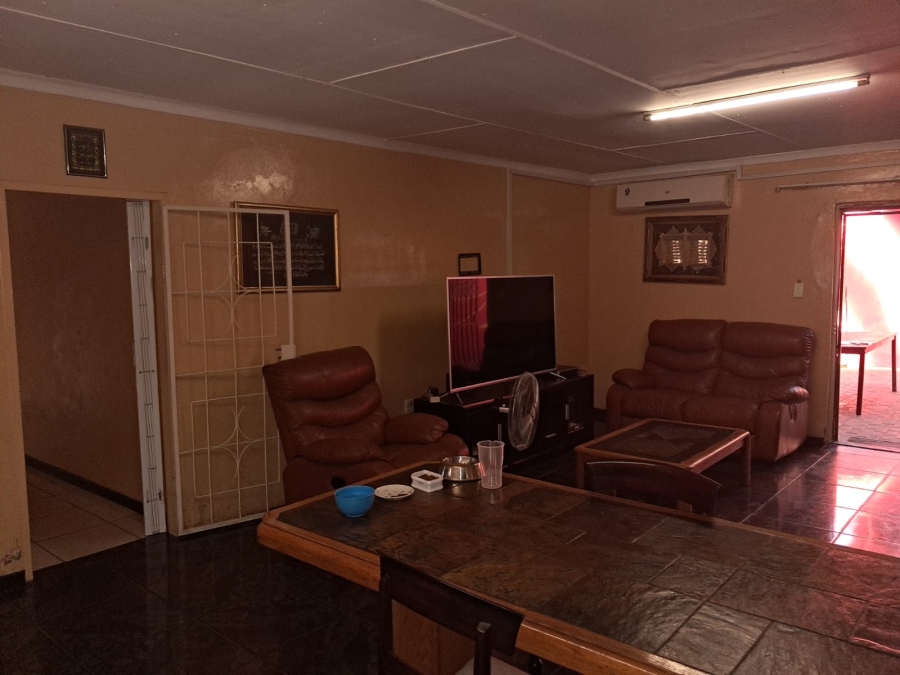 4 Bedroom Property for Sale in Klipkop AH North West